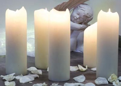 Gimball Bestattungen - Engel und Kerzen